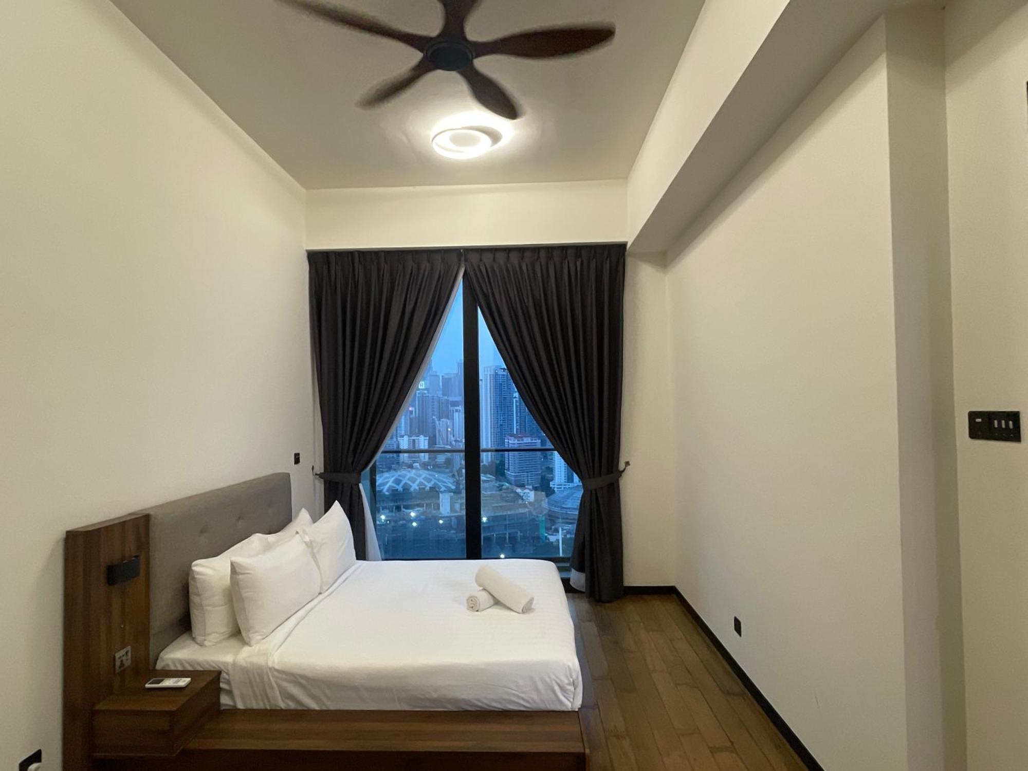 Opus Suite Kuala Lumpur 118 Tower View מראה חיצוני תמונה